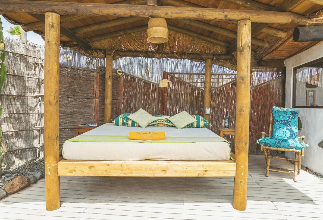 Finca De Arrieta Village - Yurts And Stone Cottages - Shared Pool - Walking Distance To Arrieta Beach - Eco Friendly Tabayesco ภายนอก รูปภาพ