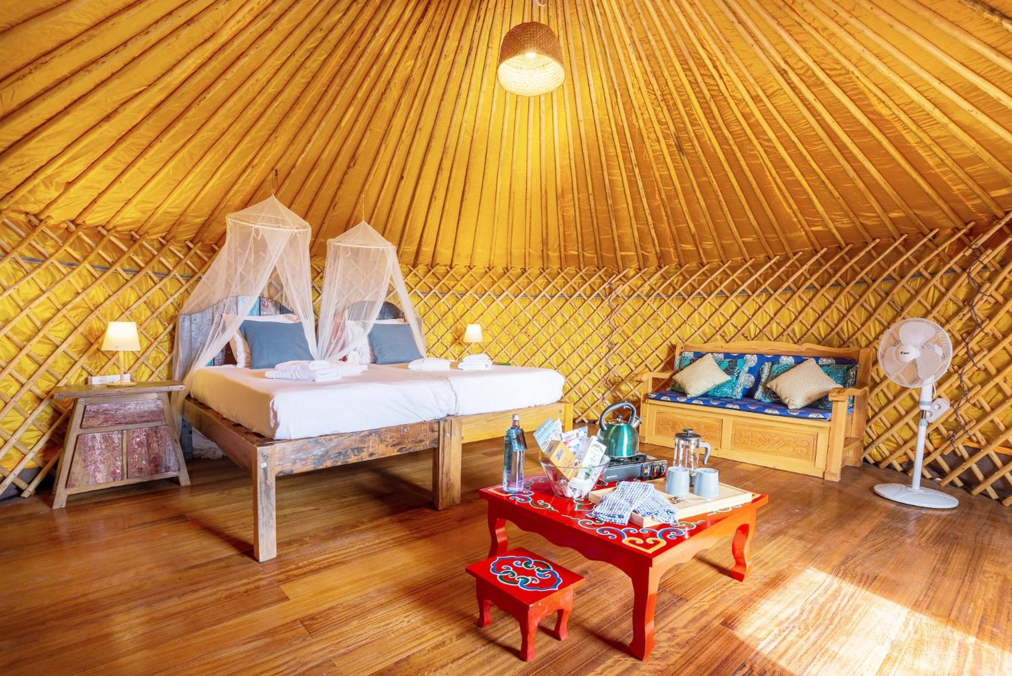 Finca De Arrieta Village - Yurts And Stone Cottages - Shared Pool - Walking Distance To Arrieta Beach - Eco Friendly Tabayesco ภายนอก รูปภาพ