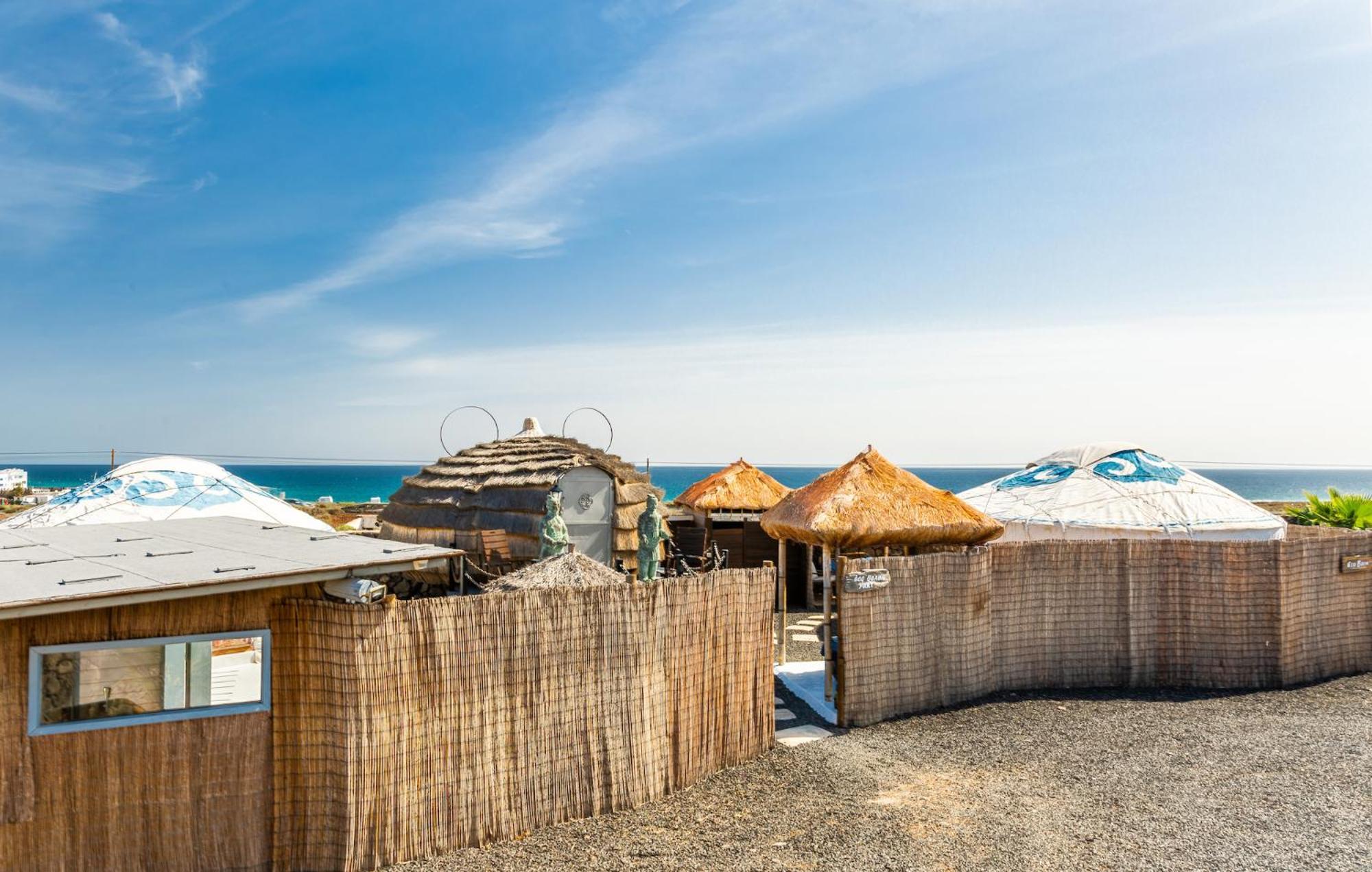 Finca De Arrieta Village - Yurts And Stone Cottages - Shared Pool - Walking Distance To Arrieta Beach - Eco Friendly Tabayesco ภายนอก รูปภาพ