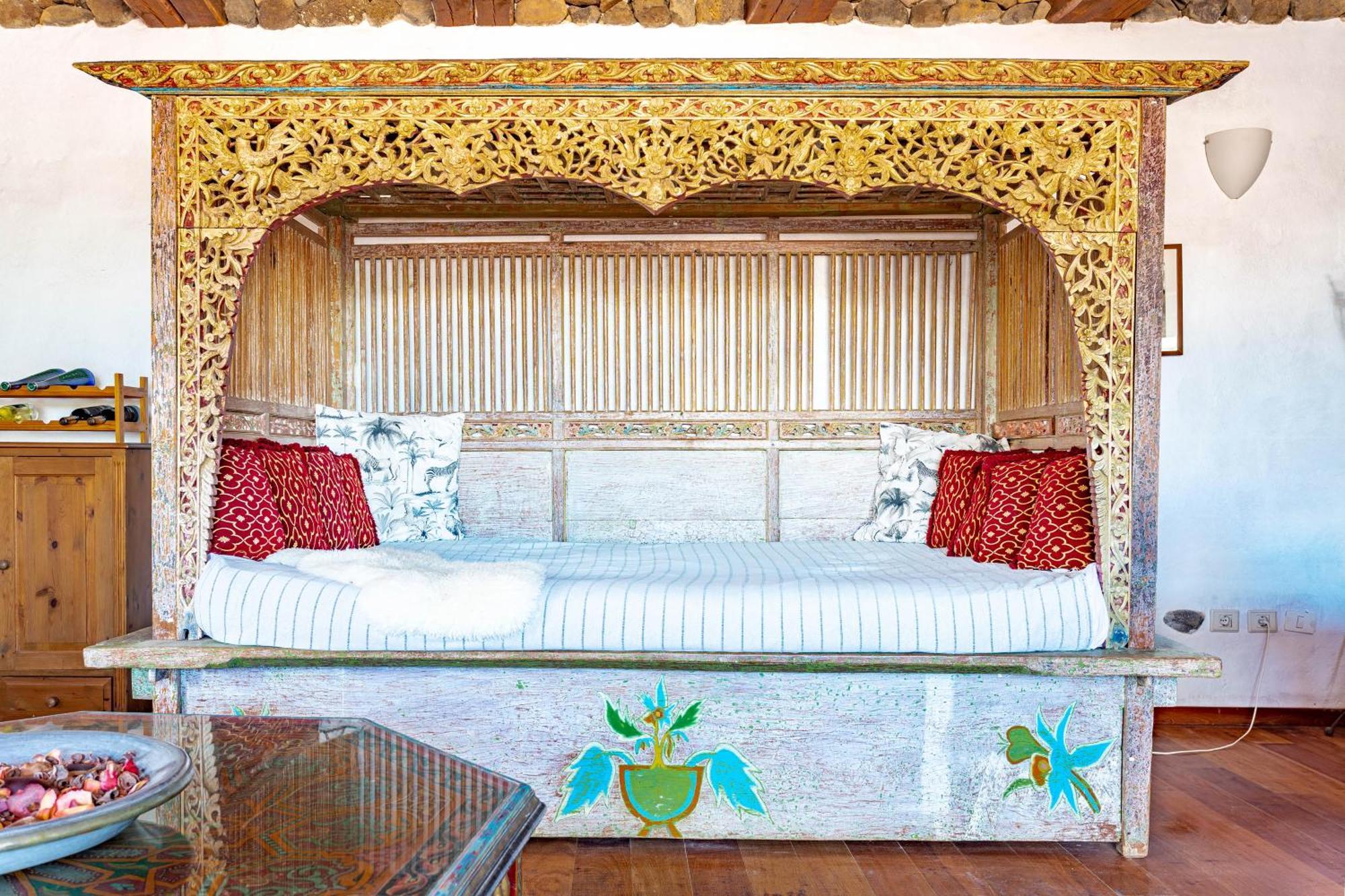 Finca De Arrieta Village - Yurts And Stone Cottages - Shared Pool - Walking Distance To Arrieta Beach - Eco Friendly Tabayesco ภายนอก รูปภาพ
