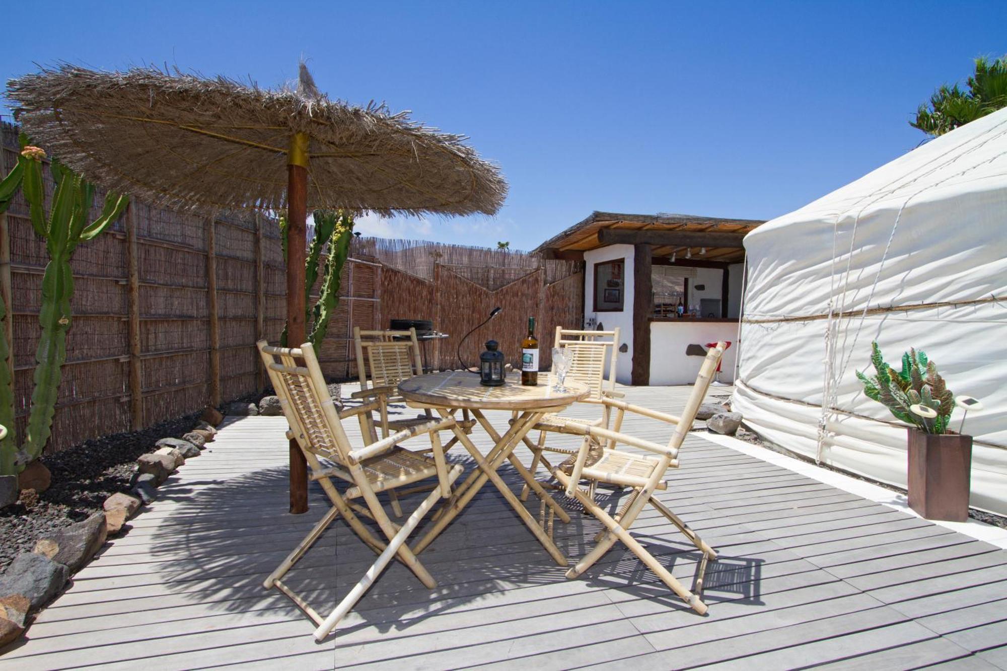 Finca De Arrieta Village - Yurts And Stone Cottages - Shared Pool - Walking Distance To Arrieta Beach - Eco Friendly Tabayesco ภายนอก รูปภาพ